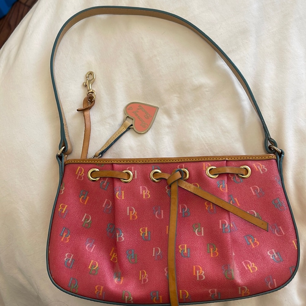 Dooney & Bourke purse